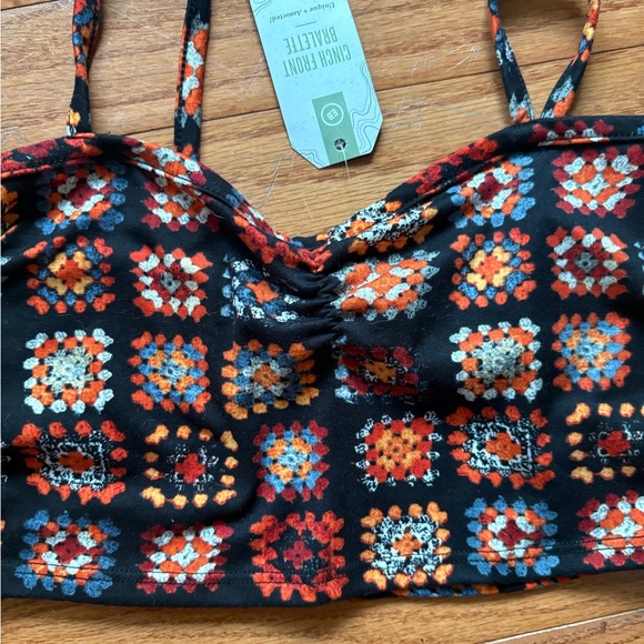 NWT EARTHBOUND Colorful Granny Square Patterned Cinch Front Bralette - Picture 3 of 6